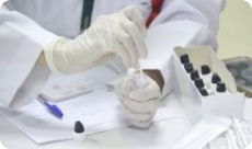 Ministério da Saúde oferece testagem de HIV para trabalhadores da casa e público geral
