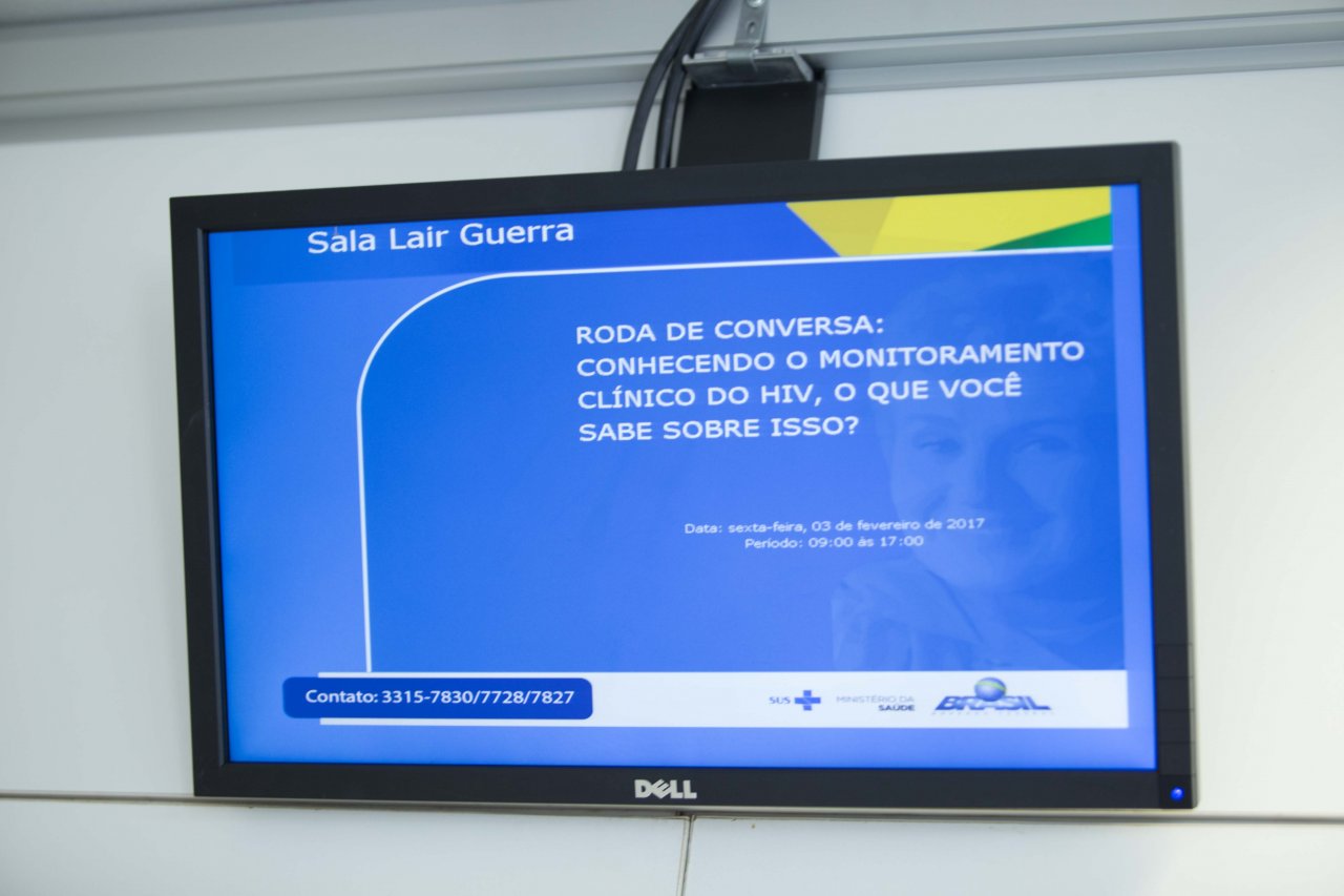 Primeira Roda de Conversa do ano debate o monitoramento clínico do HIV