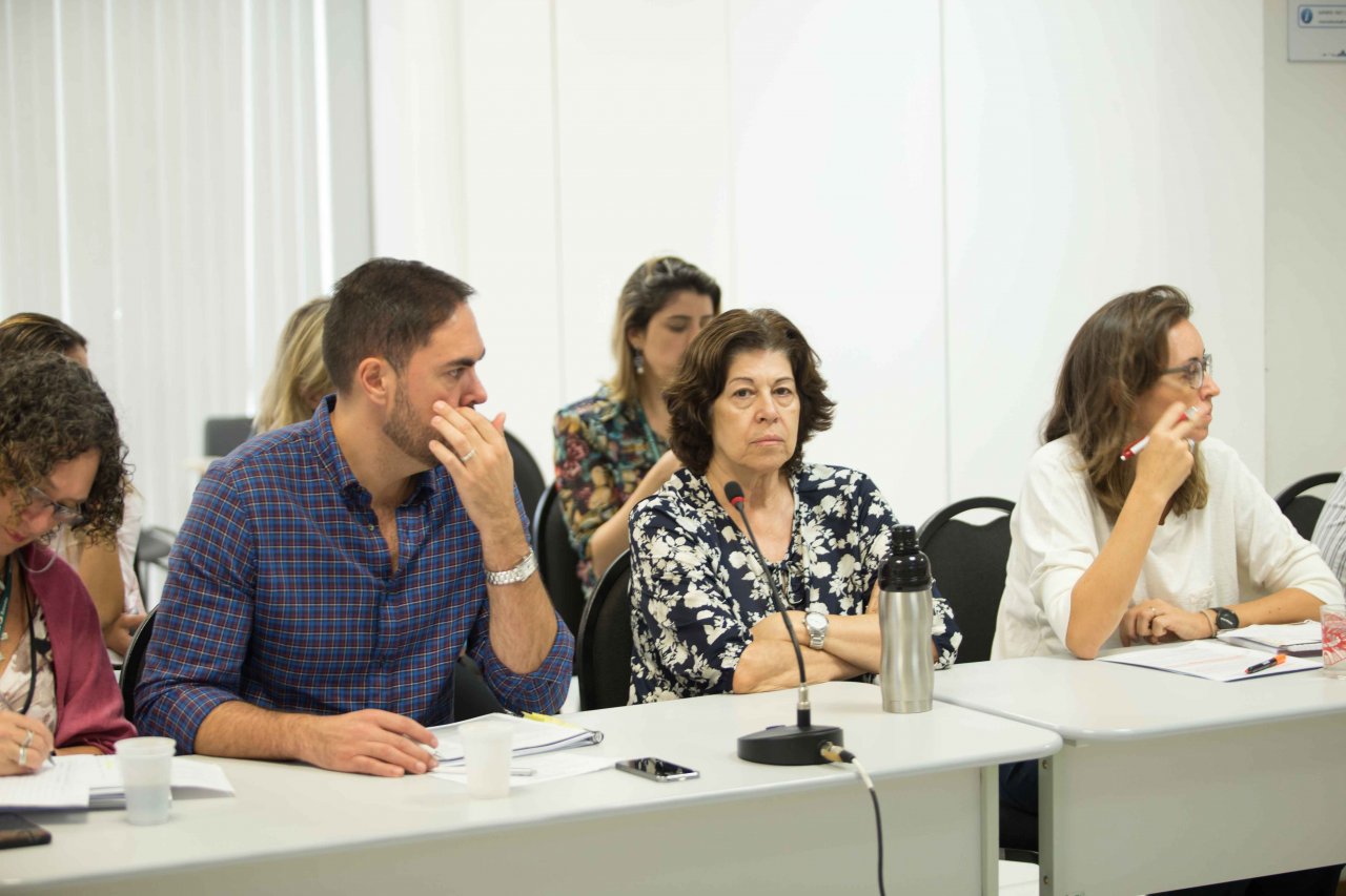 Primeira Roda de Conversa do ano debate o monitoramento clínico do HIV