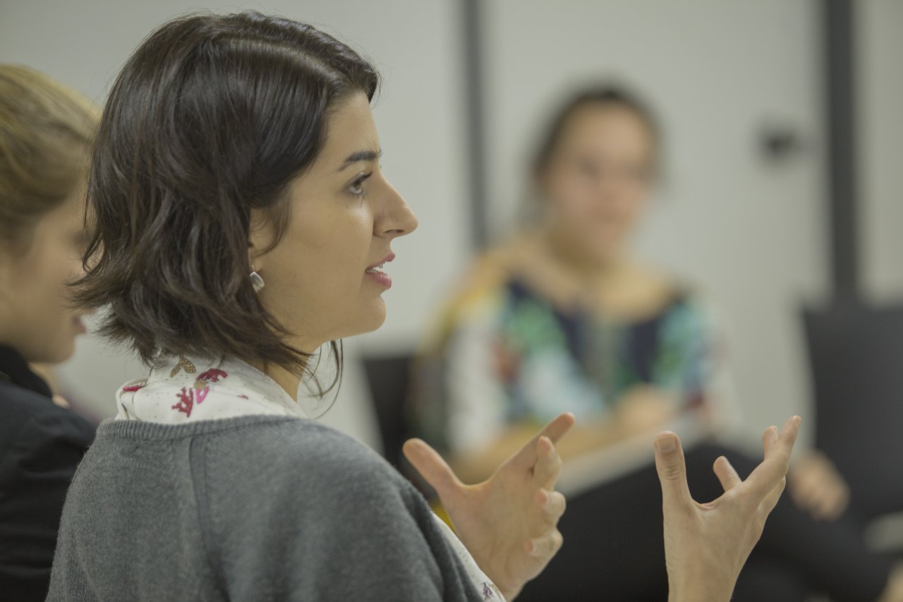 Estudantes da FGV-SP visitam DIAHV e participam da Roda de Conversa